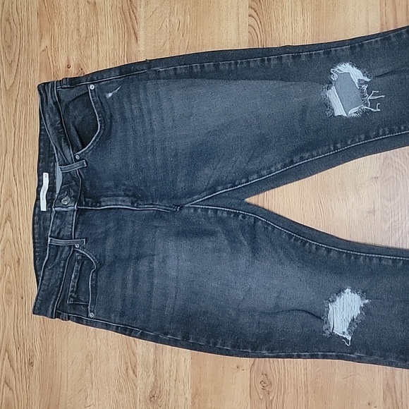 Levi's 711 Skinny Distressed Black Jeans Size 30 - Picture 2 of 9